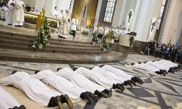  Kościół w Polsce będzie miał 206 nowych księży diecezjalnych i zakonnych, 24 mniej niż w ubiegłym roku