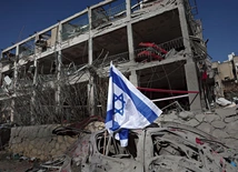 Atak Izraela na Iran jest wojną prewencyjną czy próbą obalenia rządów ajatollahów?