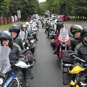 Iskra na szosie. Na motocyklach z prezentem dla Leona XIV