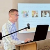 Dr Lech Wojewodzic to specjalista położnictwa i ginekologii, certyfikowany naprotechnolog.