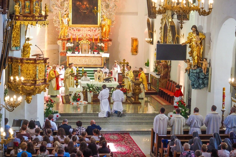 75-lecie obecności salezjanów w Środzie Śląskiej