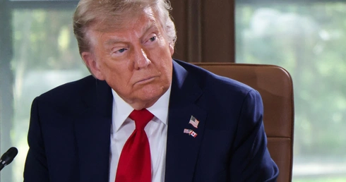 Media: Trump poważnie rozważa dołączenie do wojny przeciwko Iranowi