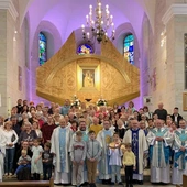 Pielgrzymi zapewniają, że każdego roku będą wracać do Matki Bożej Wychowawczyni.