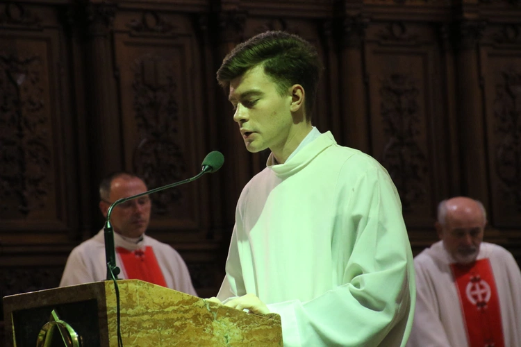 Płock. Msza za papieża