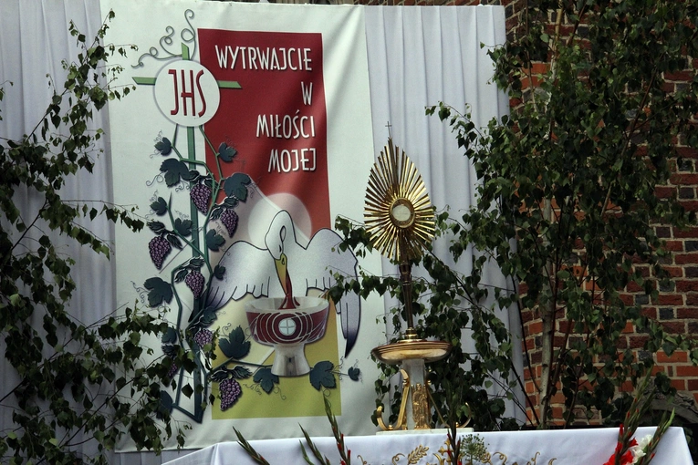 Boże Ciało 2025 - wrocławska procesja centralna