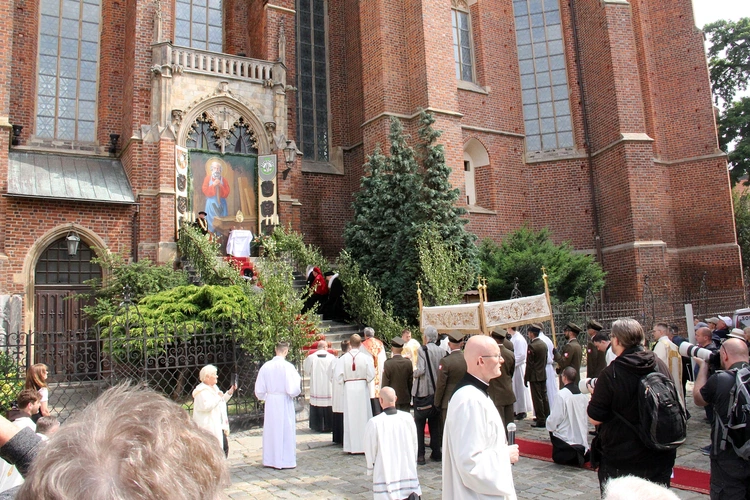 Boże Ciało 2025 - wrocławska procesja centralna