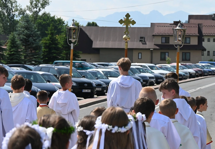 Z Najświętszym Sakramentem od ronda do ronda