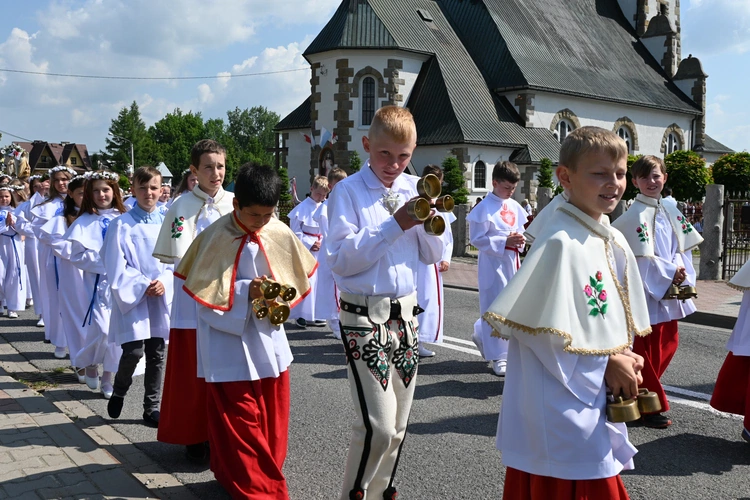 Z Najświętszym Sakramentem od ronda do ronda