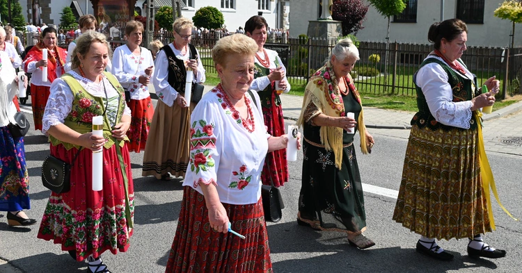 Z Najświętszym Sakramentem od ronda do ronda