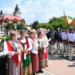 Z Najświętszym Sakramentem od ronda do ronda