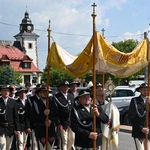 Z Najświętszym Sakramentem od ronda do ronda