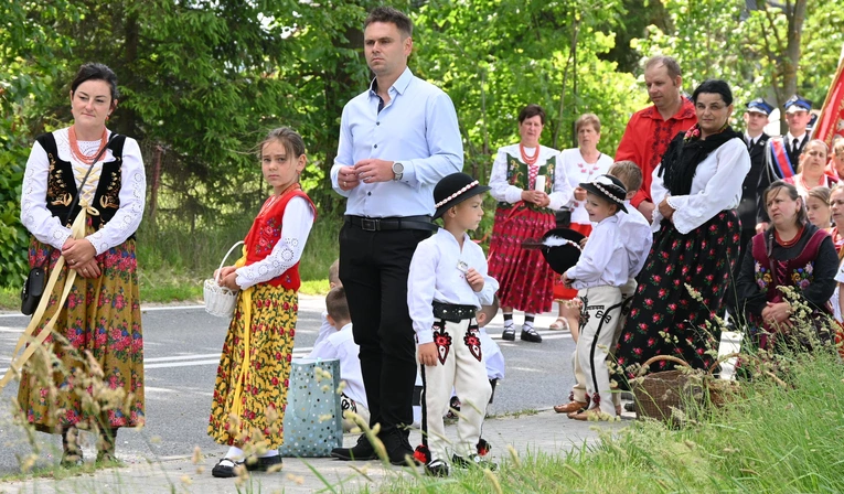 Z Najświętszym Sakramentem od ronda do ronda