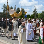 Z Najświętszym Sakramentem od ronda do ronda