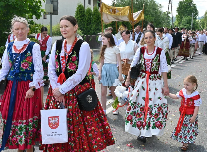 Z Najświętszym Sakramentem od ronda do ronda