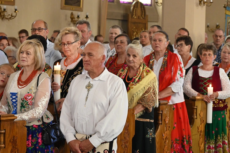 Z Najświętszym Sakramentem od ronda do ronda