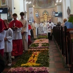 Kwiatowe dywany dla Jezusa - archidiecezja wrocławska