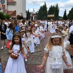Procesja Bożego Ciała na ulicach Świebodzina