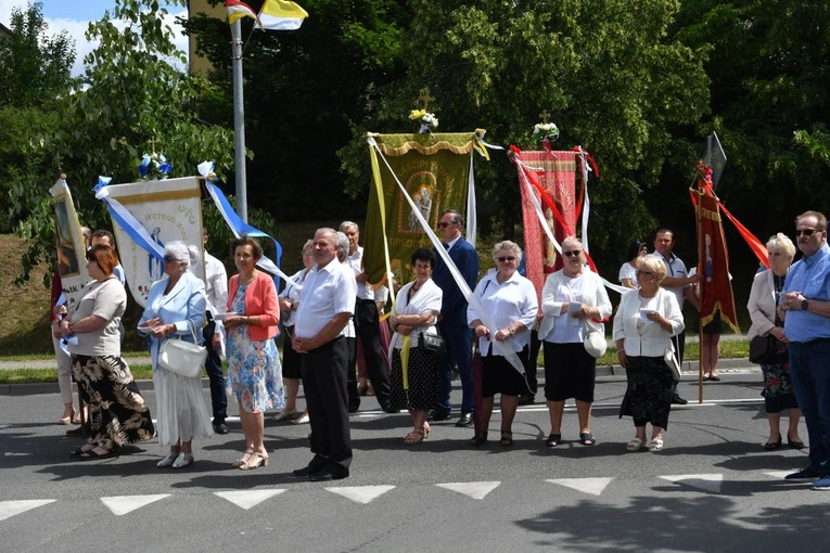 Procesja Bożego Ciała na ulicach Świebodzina