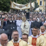 Boże Ciało. Procesja do czterech ołtarzy