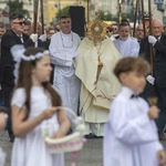 Boże Ciało. Procesja do czterech ołtarzy