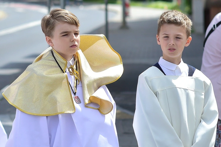 Olsztyn. Centralna procesja Bożego Ciała