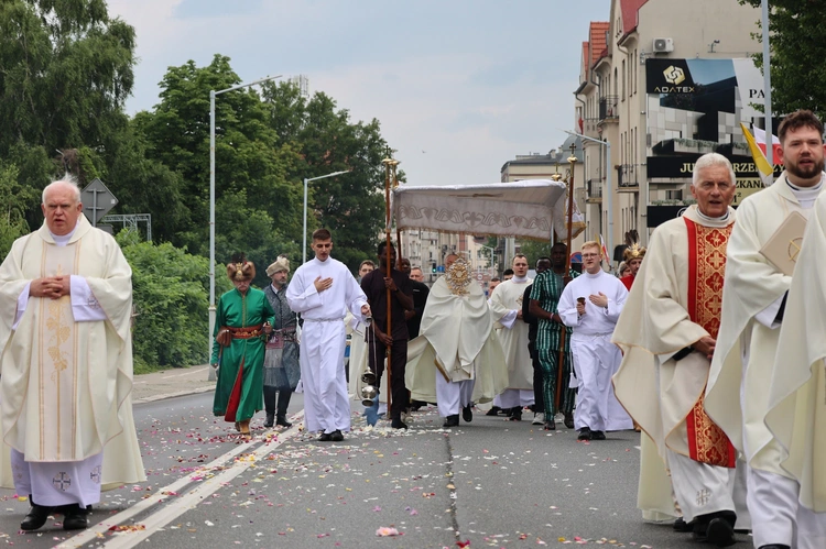 Katowice. Uroczystość Najświętszego Ciała i Krwi Chrystusa