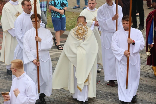 Katowice. Uroczystość Najświętszego Ciała i Krwi Chrystusa