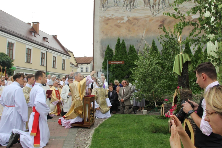 Boże Ciało w tarnowskiej katedrze - procesja