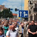 Procesja w centrum Legnicy