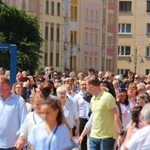 Procesja w centrum Legnicy