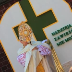 Procesja w centrum Legnicy