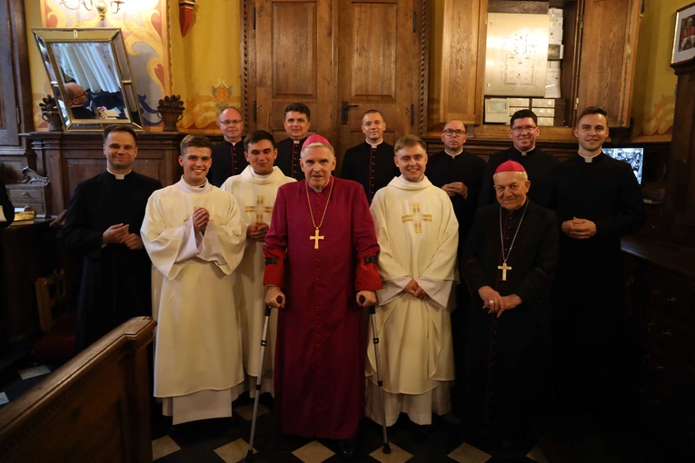 Nowi diakoni i prezbiterzy dla Kościoła sandomierskiego