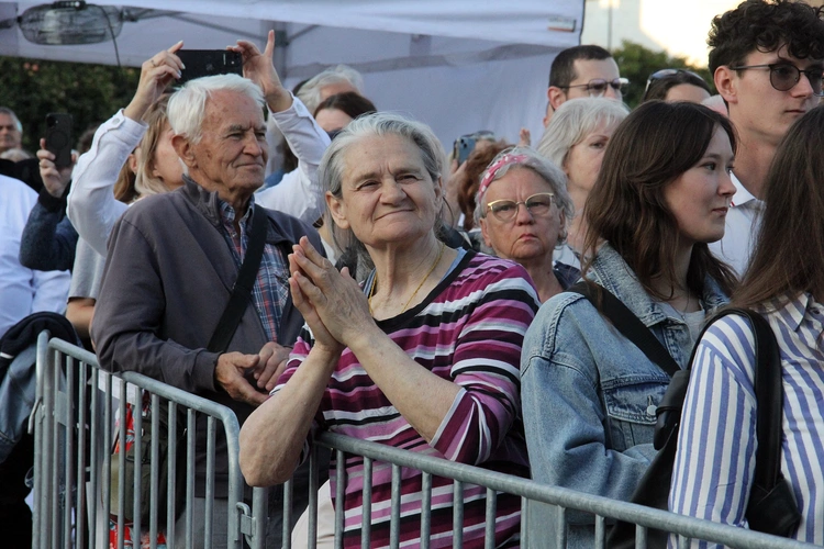 Uwielbienie "wNieboGłosy" 2025 w Boże Ciało