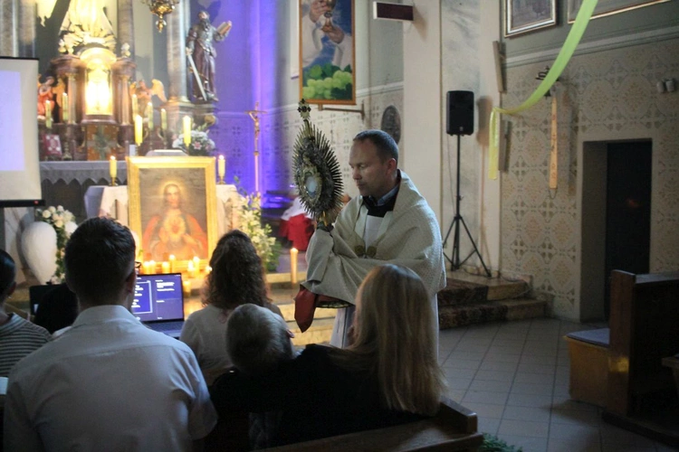 Wieczór Uwielbienia w Ujeździe