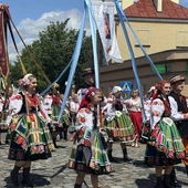 Z nuncjuszem za Jezusem Eucharystycznym