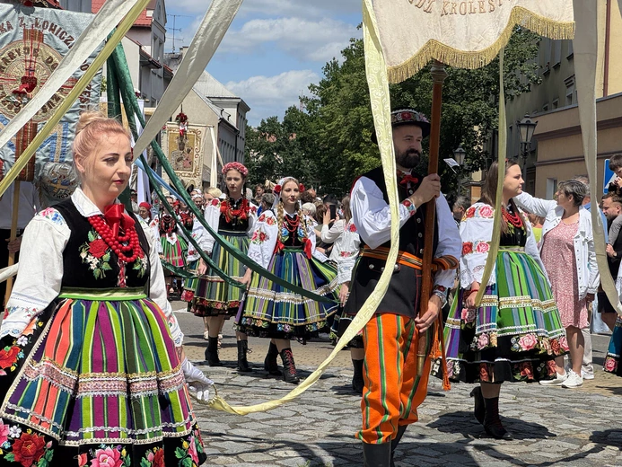 Boże Ciało w Łowiczu - procesja
