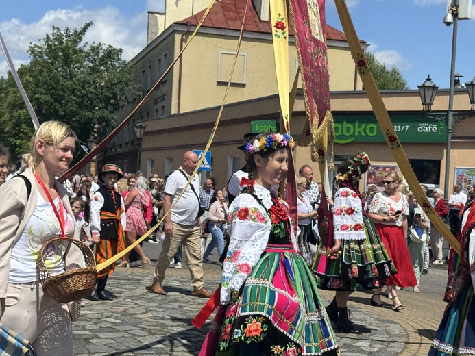 Boże Ciało w Łowiczu - procesja