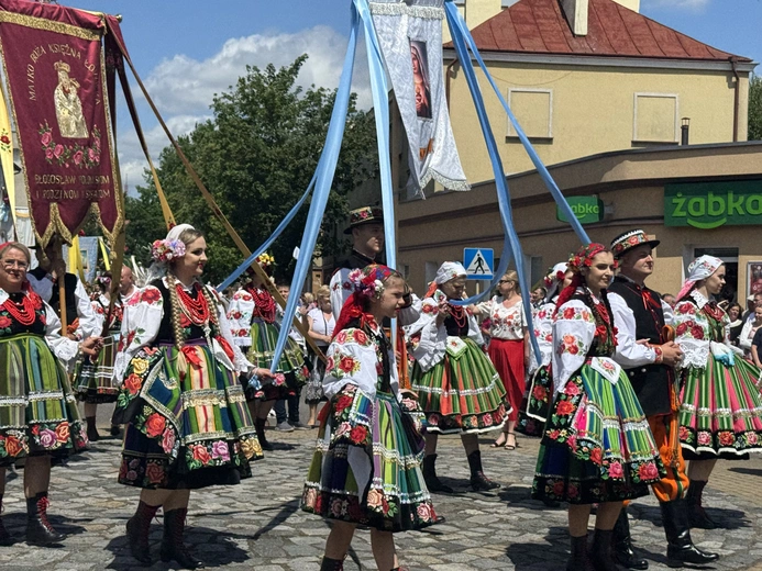 Boże Ciało w Łowiczu - procesja