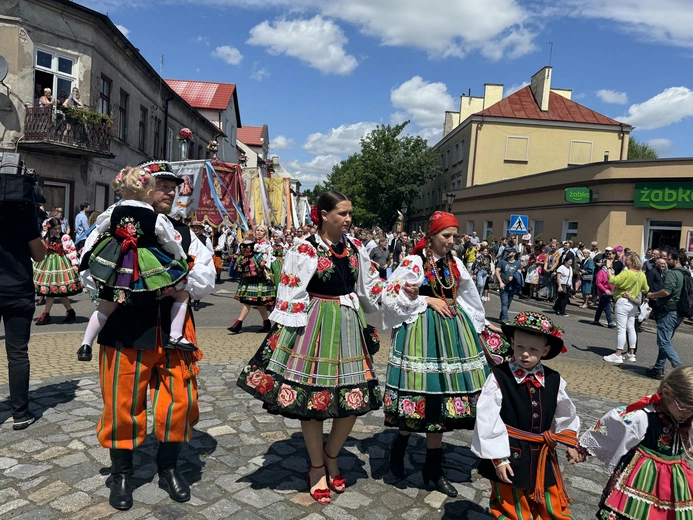 Boże Ciało w Łowiczu - procesja