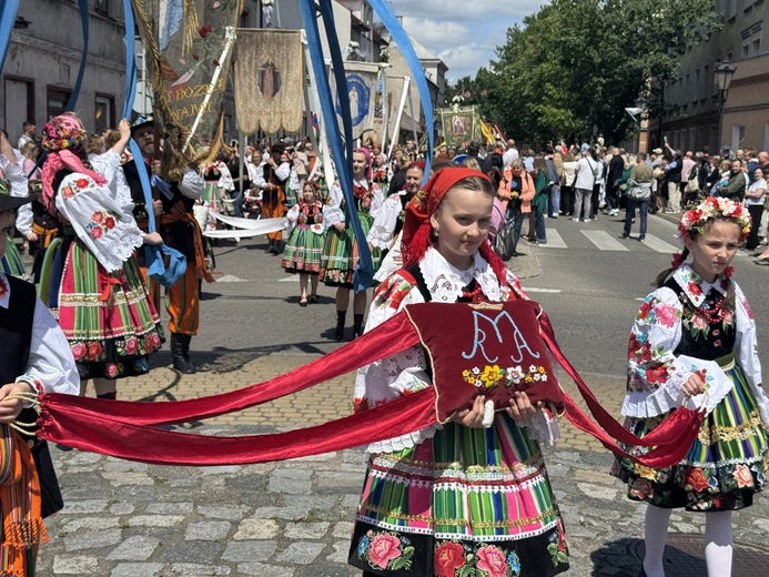 Boże Ciało w Łowiczu - procesja