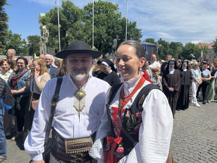 Boże Ciało w Łowiczu - procesja