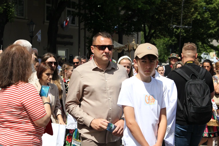 Boże Ciało w Łowiczu - procesja
