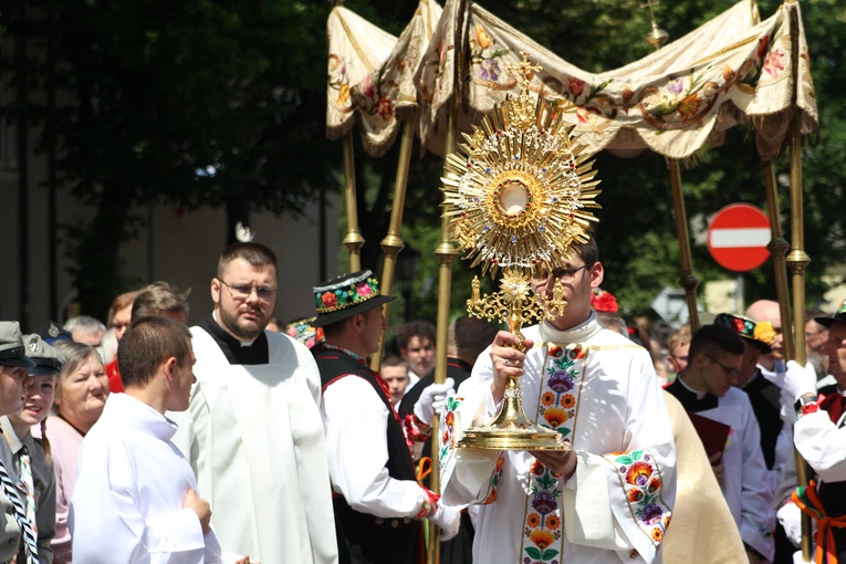Boże Ciało w Łowiczu - procesja