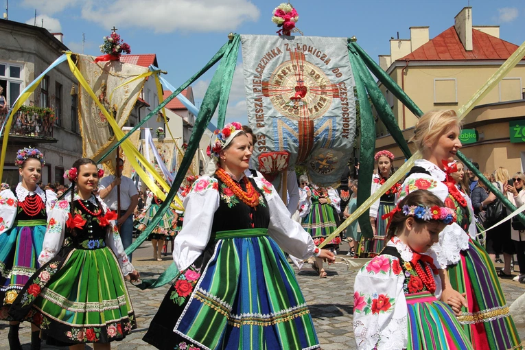 Boże Ciało w Łowiczu - procesja