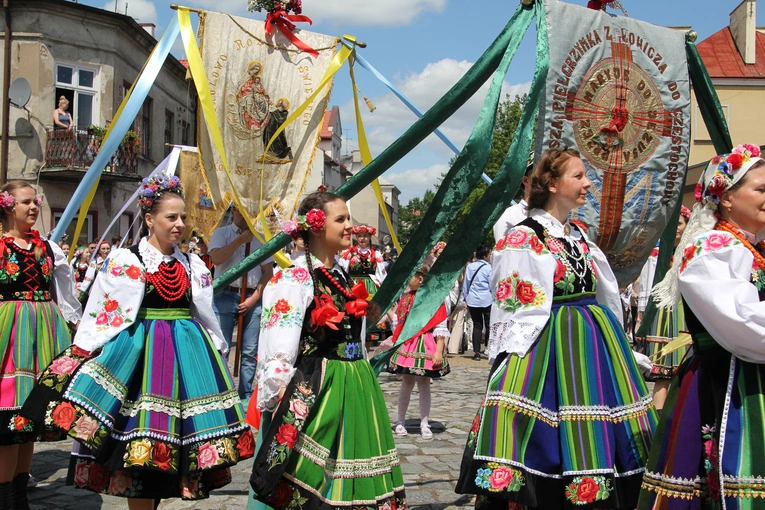 Boże Ciało w Łowiczu - procesja