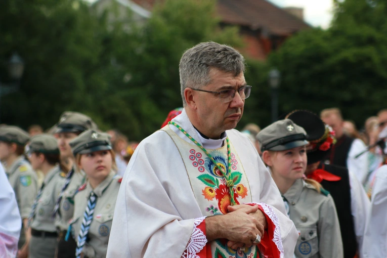 Boże Ciało w Łowiczu - procesja