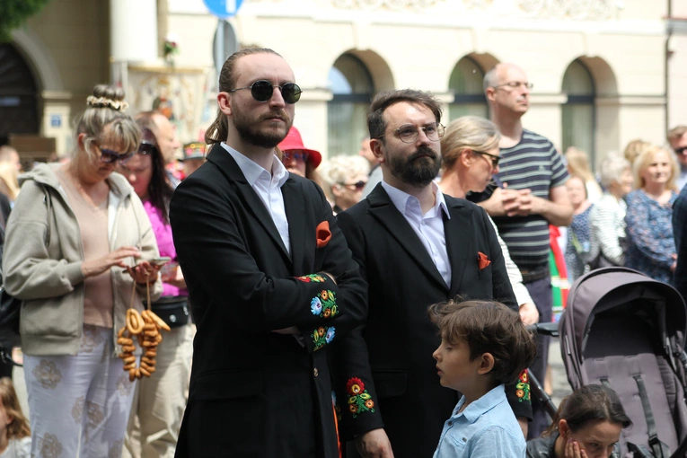 Boże Ciało w Łowiczu - procesja