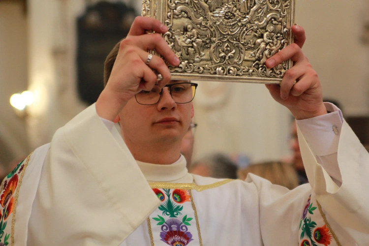Boże Ciało w Łowiczu - Msza św.