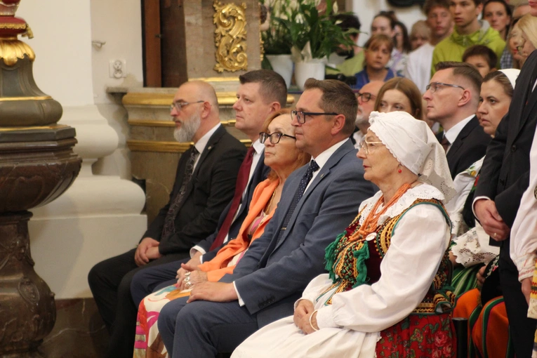 Boże Ciało w Łowiczu - Msza św.