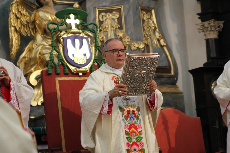 Boże Ciało w Łowiczu - Msza św.